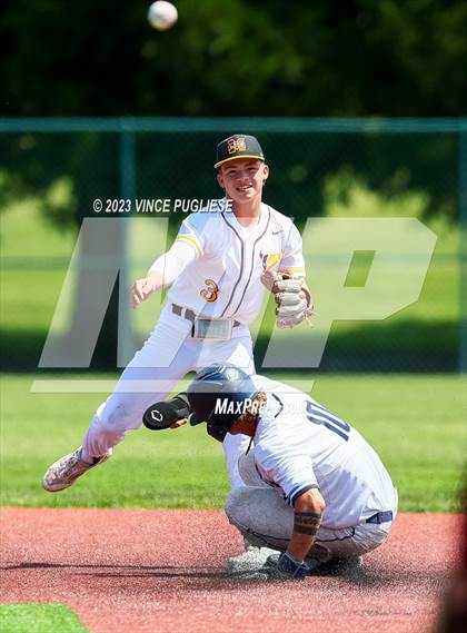Thumbnail 2 in Moses Lake @ Olympia (WIAA 4A Playoffs) photogallery.
