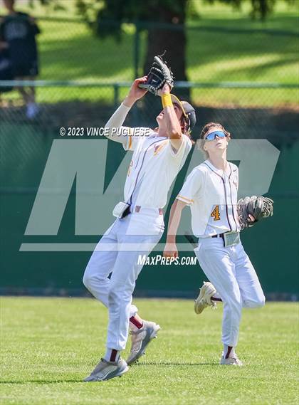 Thumbnail 2 in Moses Lake @ Olympia (WIAA 4A Playoffs) photogallery.