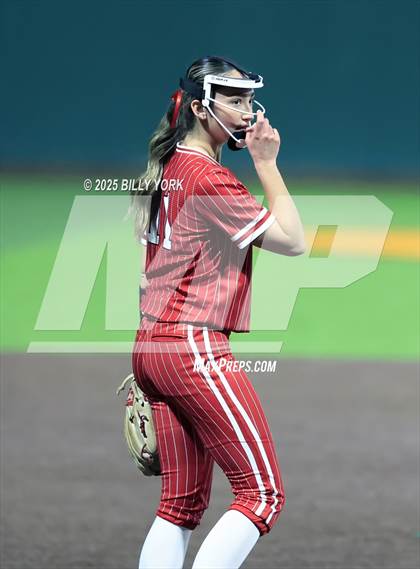 Thumbnail 2 in Grand Saline vs Van photogallery.