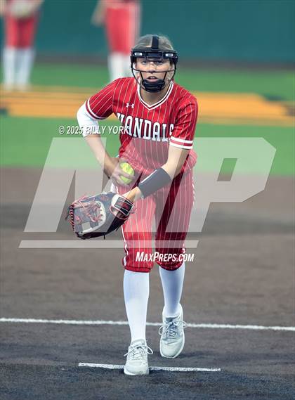 Thumbnail 1 in Grand Saline vs Van photogallery.