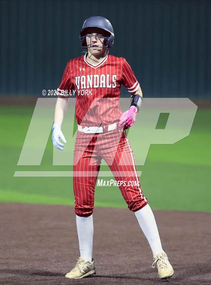 Thumbnail 2 in Grand Saline vs Van photogallery.