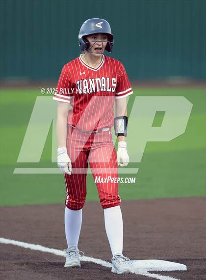 Thumbnail 3 in Grand Saline vs Van photogallery.