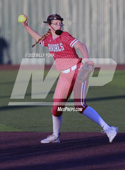 Thumbnail 2 in Grand Saline vs Van photogallery.