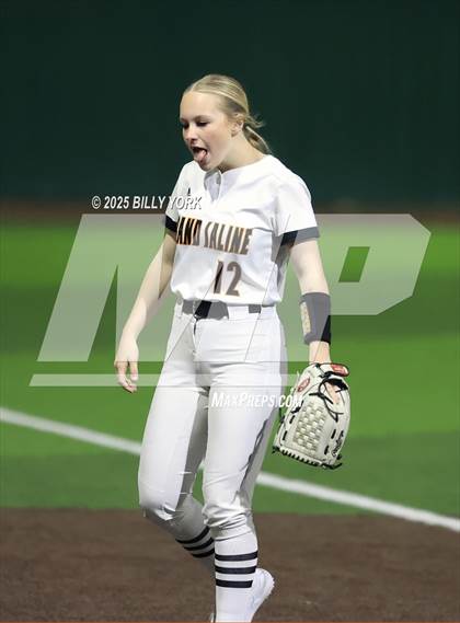 Thumbnail 1 in Grand Saline vs Van photogallery.