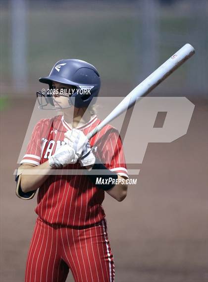 Thumbnail 3 in Grand Saline vs Van photogallery.