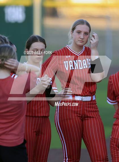 Thumbnail 3 in Grand Saline vs Van photogallery.