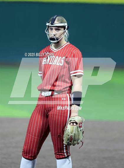 Thumbnail 1 in Grand Saline vs Van photogallery.