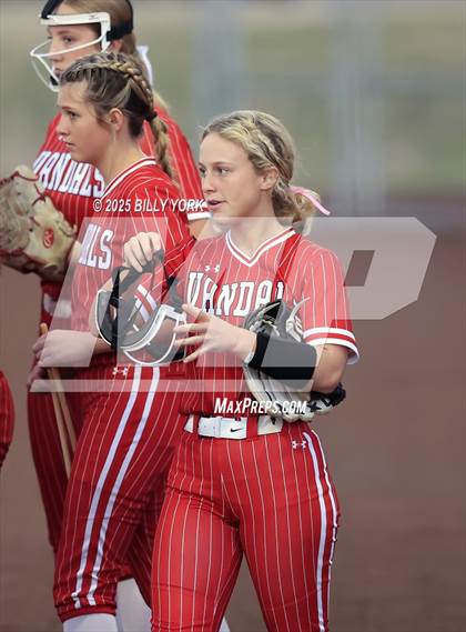 Thumbnail 1 in Grand Saline vs Van photogallery.