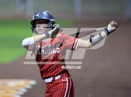 Thumbnail 3 in Grand Saline vs Van photogallery.