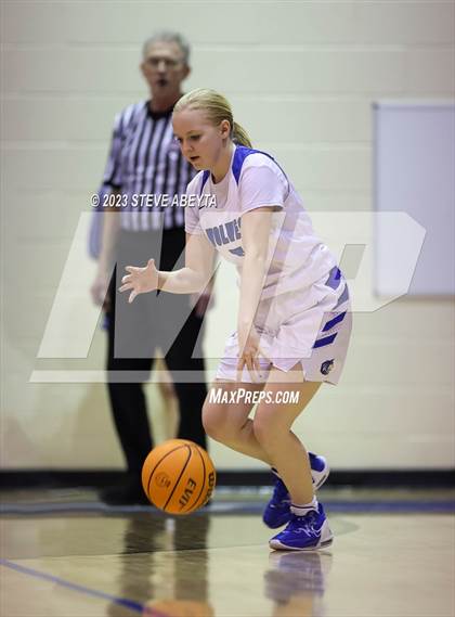 Thumbnail 1 in Regis Jesuit @ Grandview photogallery.