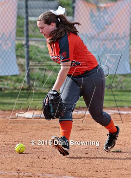 Thumbnail 3 in Gatlinburg-Pittman vs Greenback photogallery.