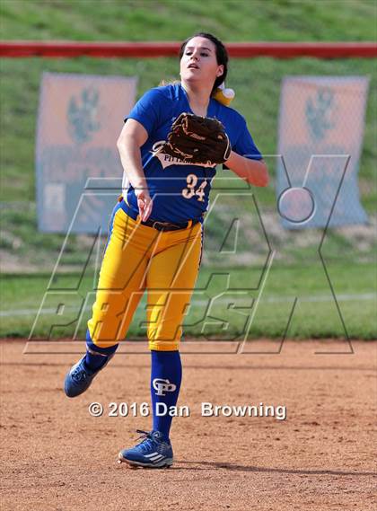 Thumbnail 2 in Gatlinburg-Pittman vs Greenback photogallery.