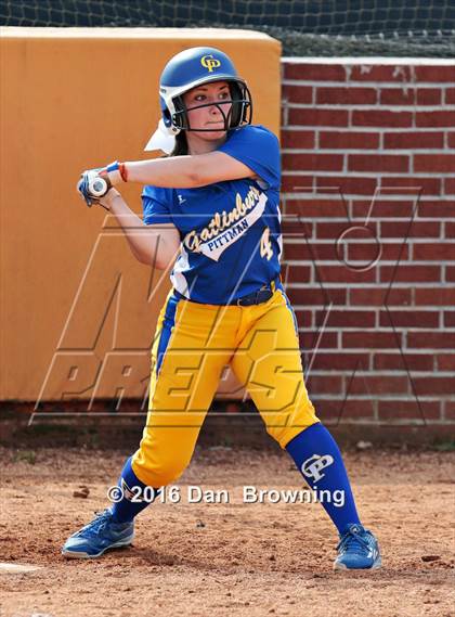 Thumbnail 3 in Gatlinburg-Pittman vs Greenback photogallery.