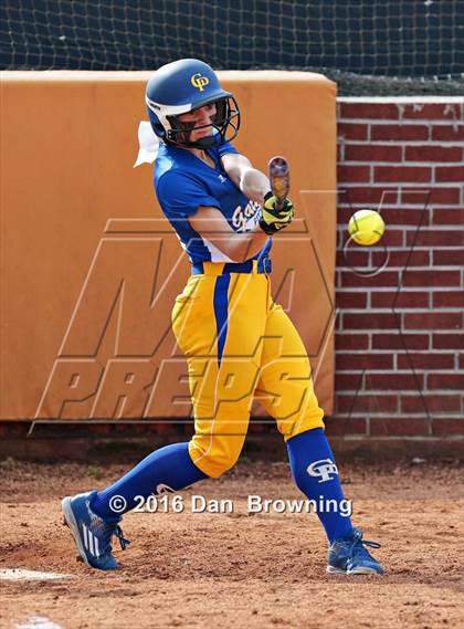 Thumbnail 1 in Gatlinburg-Pittman vs Greenback photogallery.