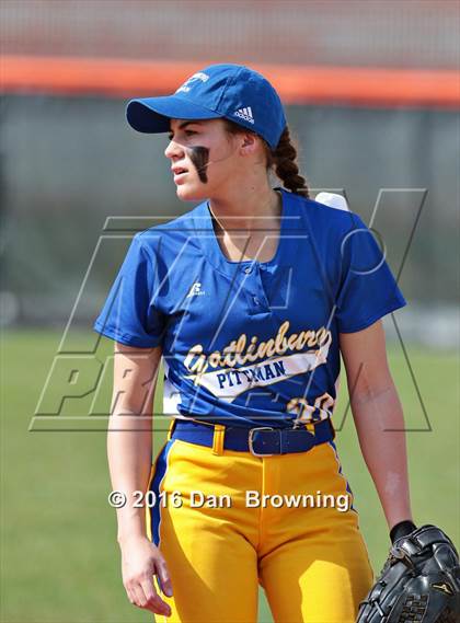 Thumbnail 1 in Gatlinburg-Pittman vs Greenback photogallery.