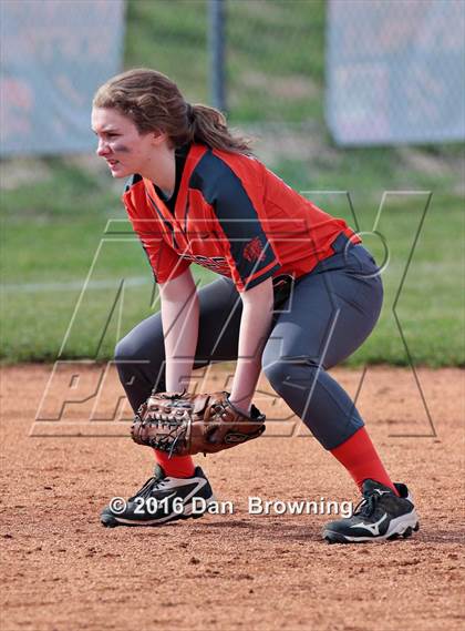 Thumbnail 3 in Gatlinburg-Pittman vs Greenback photogallery.