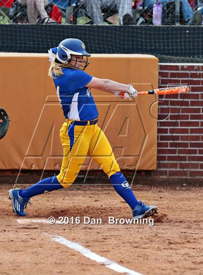 Thumbnail 2 in Gatlinburg-Pittman vs Greenback photogallery.