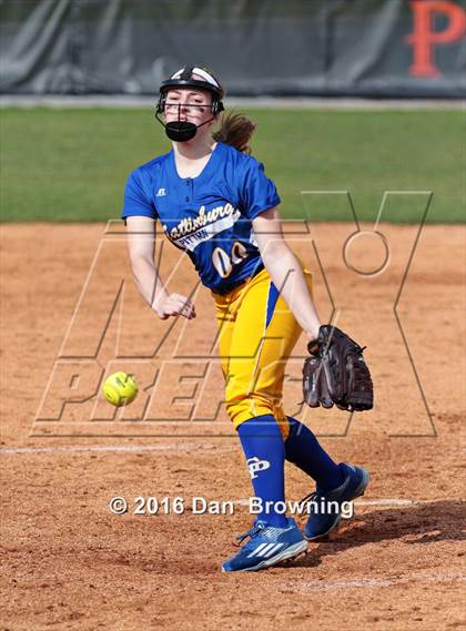 Thumbnail 3 in Gatlinburg-Pittman vs Greenback photogallery.