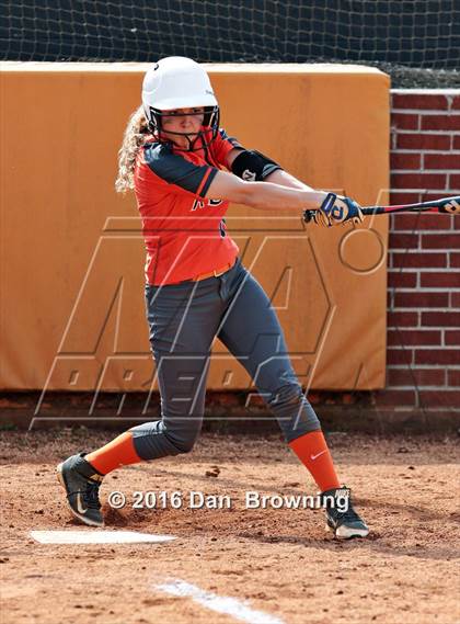 Thumbnail 3 in Gatlinburg-Pittman vs Greenback photogallery.