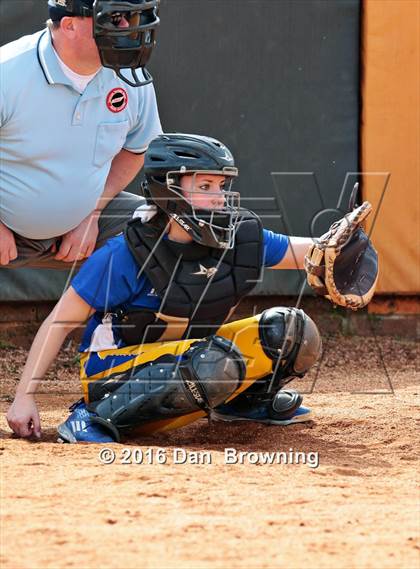 Thumbnail 2 in Gatlinburg-Pittman vs Greenback photogallery.