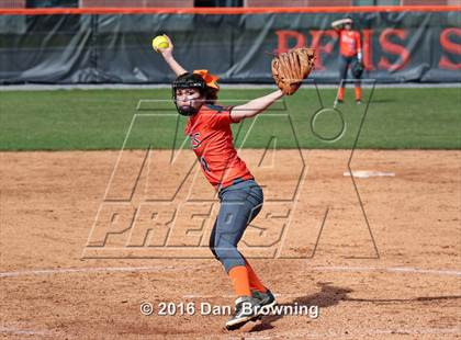 Thumbnail 3 in Gatlinburg-Pittman vs Greenback photogallery.