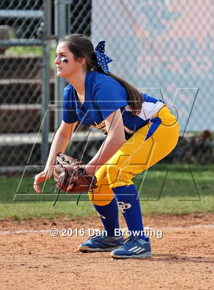 Thumbnail 1 in Gatlinburg-Pittman vs Greenback photogallery.