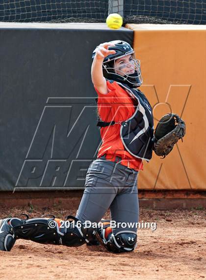 Thumbnail 2 in Gatlinburg-Pittman vs Greenback photogallery.