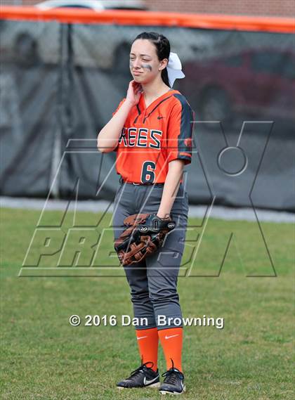 Thumbnail 1 in Gatlinburg-Pittman vs Greenback photogallery.