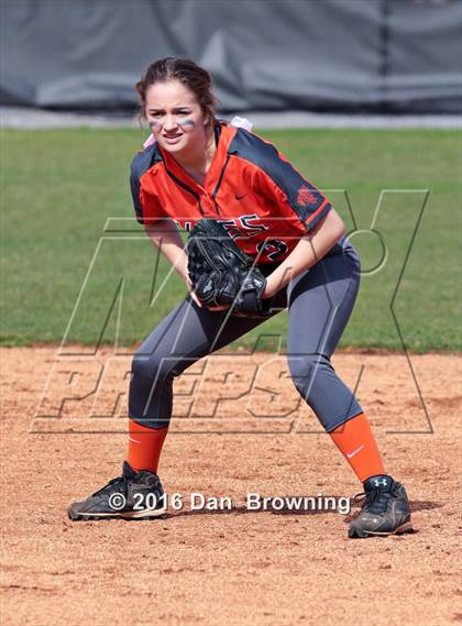 Thumbnail 1 in Gatlinburg-Pittman vs Greenback photogallery.