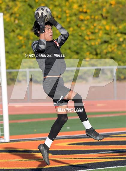 Thumbnail 3 in Alhambra vs. Mesa photogallery.