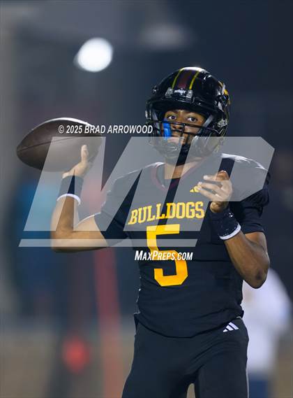 Thumbnail 1 in Oak Grove @ Jay M. Robinson (NCHSAA 5A Round 3) photogallery.