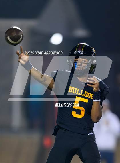 Thumbnail 2 in Oak Grove @ Jay M. Robinson (NCHSAA 5A Round 3) photogallery.