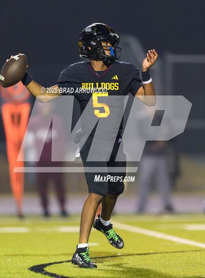 Thumbnail 3 in Oak Grove @ Jay M. Robinson (NCHSAA 5A Round 3) photogallery.