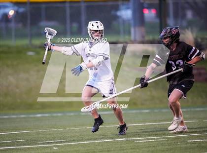 Thumbnail 2 in Chatfield @ Columbine photogallery.