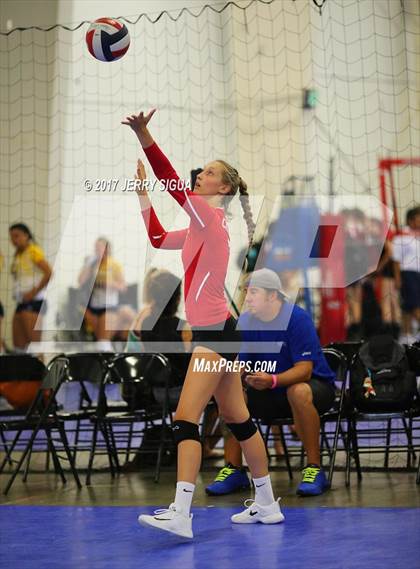 Thumbnail 2 in Chico vs San Marin (CIVT Pre-Season Varsity Tournament) photogallery.
