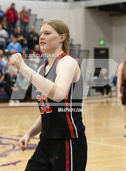 Thumbnail 3 in Lapwai vs. Prairie photogallery.