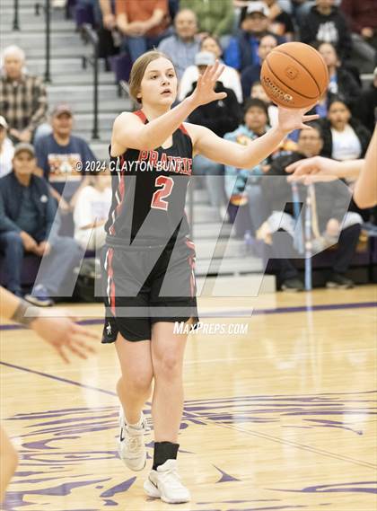 Thumbnail 1 in Lapwai vs. Prairie photogallery.