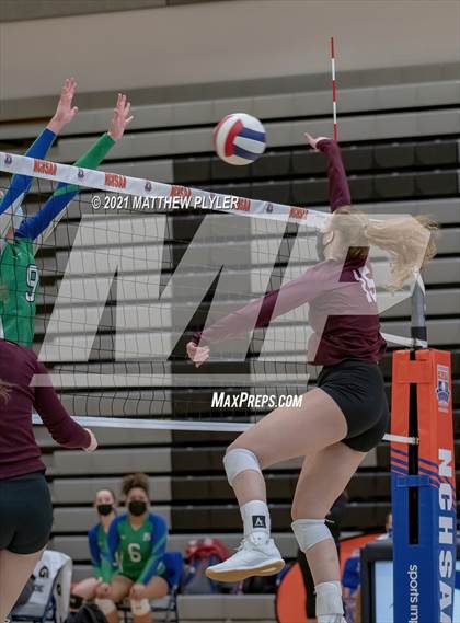 Thumbnail 3 in Mountain Island Charter vs East Wake Academy (NCHSAA 1A Finals) (1 of 2 - the game) photogallery.