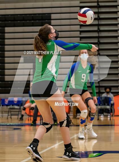 Thumbnail 1 in Mountain Island Charter vs East Wake Academy (NCHSAA 1A Finals) (1 of 2 - the game) photogallery.