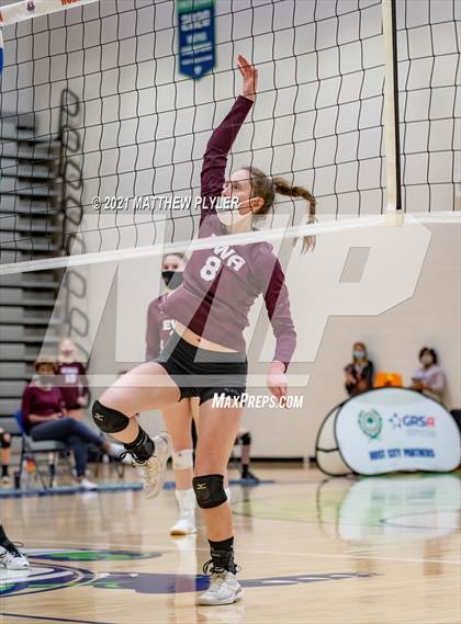 Thumbnail 3 in Mountain Island Charter vs East Wake Academy (NCHSAA 1A Finals) (1 of 2 - the game) photogallery.