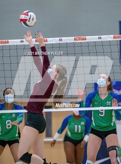 Thumbnail 3 in Mountain Island Charter vs East Wake Academy (NCHSAA 1A Finals) (1 of 2 - the game) photogallery.