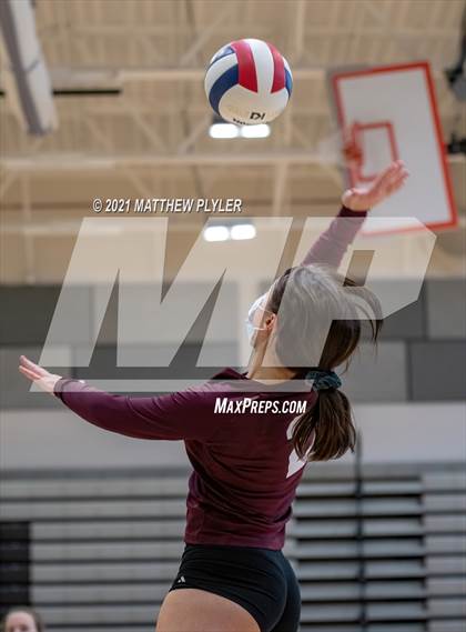 Thumbnail 2 in Mountain Island Charter vs East Wake Academy (NCHSAA 1A Finals) (1 of 2 - the game) photogallery.