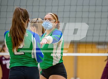 Thumbnail 3 in Mountain Island Charter vs East Wake Academy (NCHSAA 1A Finals) (1 of 2 - the game) photogallery.