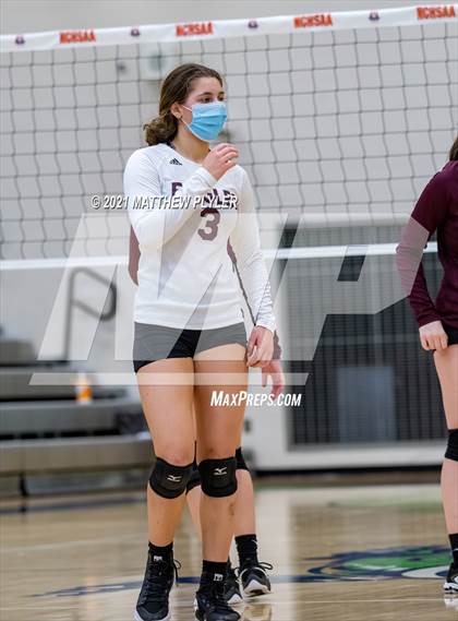 Thumbnail 3 in Mountain Island Charter vs East Wake Academy (NCHSAA 1A Finals) (1 of 2 - the game) photogallery.