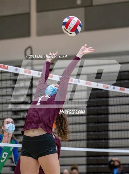 Thumbnail 1 in Mountain Island Charter vs East Wake Academy (NCHSAA 1A Finals) (1 of 2 - the game) photogallery.
