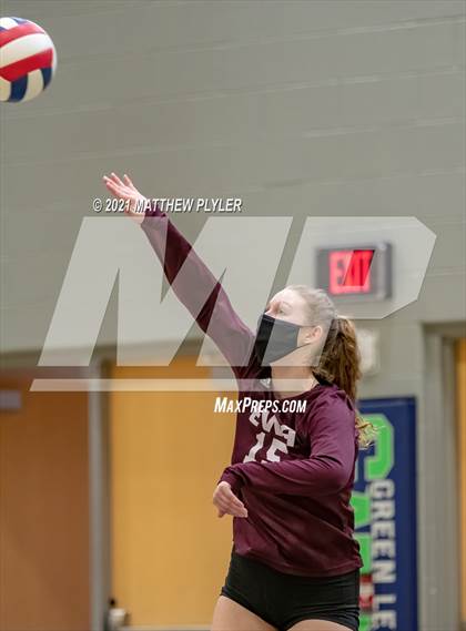 Thumbnail 1 in Mountain Island Charter vs East Wake Academy (NCHSAA 1A Finals) (1 of 2 - the game) photogallery.