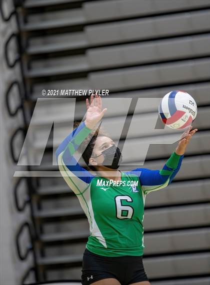 Thumbnail 1 in Mountain Island Charter vs East Wake Academy (NCHSAA 1A Finals) (1 of 2 - the game) photogallery.