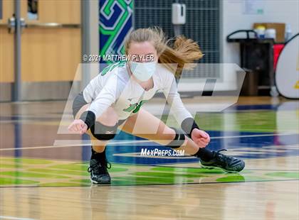 Thumbnail 3 in Mountain Island Charter vs East Wake Academy (NCHSAA 1A Finals) (1 of 2 - the game) photogallery.