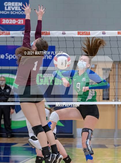 Thumbnail 2 in Mountain Island Charter vs East Wake Academy (NCHSAA 1A Finals) (1 of 2 - the game) photogallery.