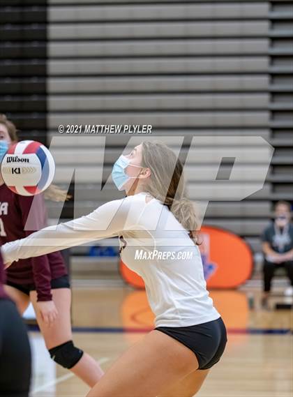 Thumbnail 1 in Mountain Island Charter vs East Wake Academy (NCHSAA 1A Finals) (1 of 2 - the game) photogallery.